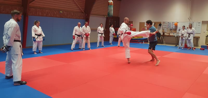 Initiation KMIX du 17/10/2025