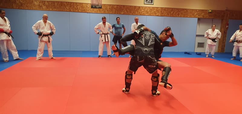 Initiation KMIX du 17/10/2025