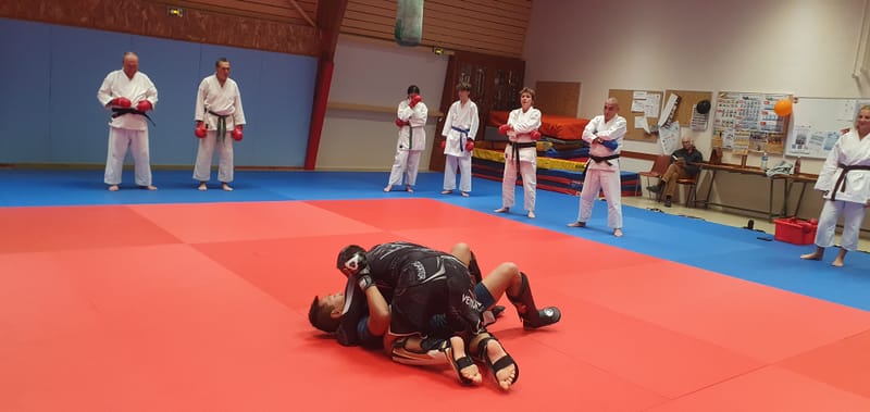 Initiation KMIX du 17/10/2025