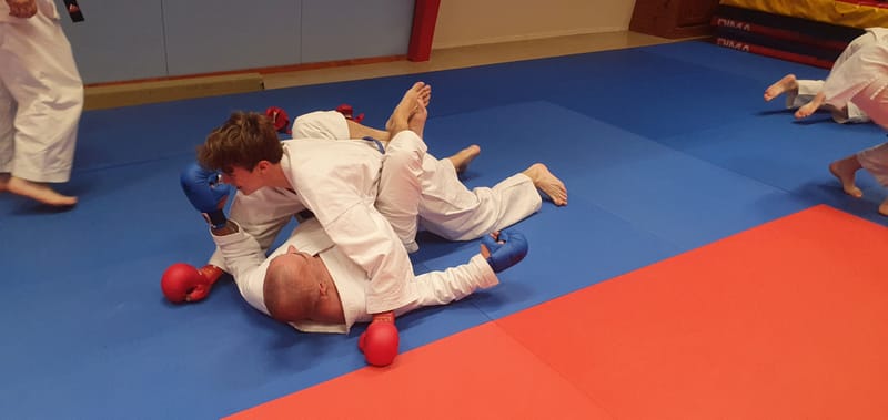 Initiation KMIX du 17/10/2025