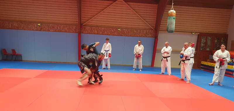 Initiation KMIX du 17/10/2025