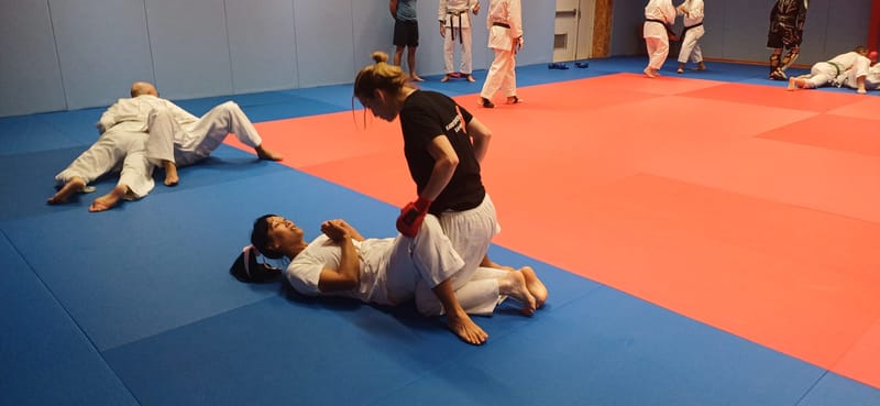 Initiation KMIX du 17/10/2025