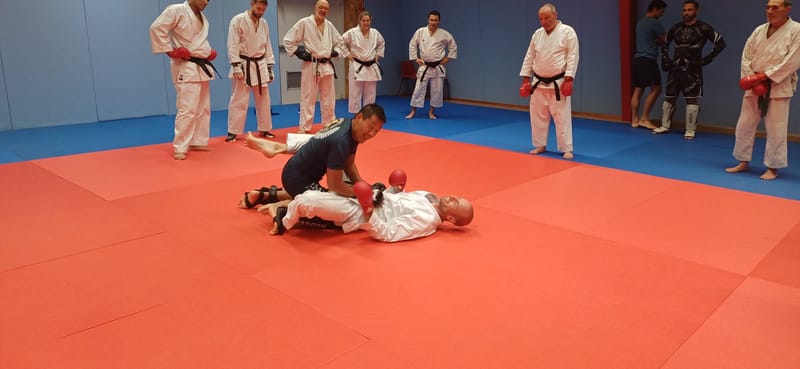 Initiation KMIX du 17/10/2025