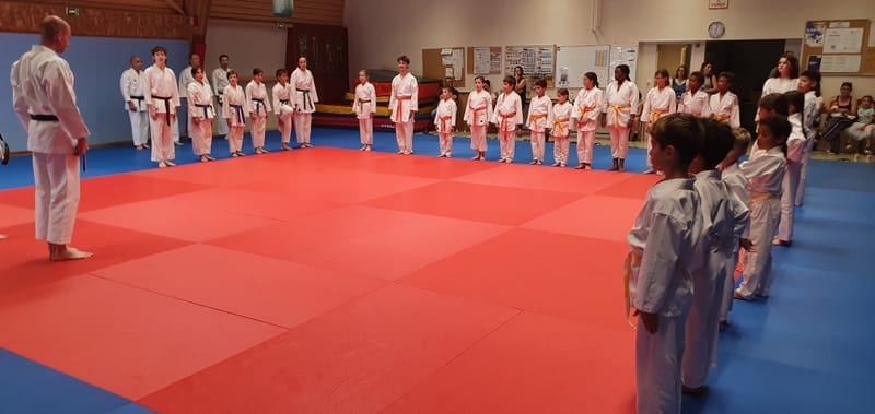 Dernier cours, distribution des diplômes et tirage de la tombola le 15/06/2026