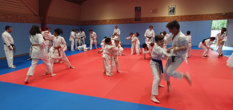 Dernier cours, distribution des diplômes et tirage de la tombola le 15/06/2026