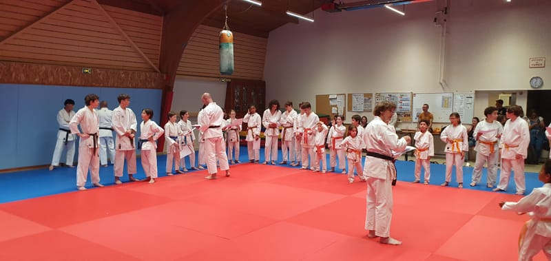 Dernier cours, distribution des diplômes et tirage de la tombola le 15/06/2026