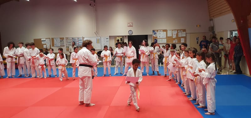 Dernier cours, distribution des diplômes et tirage de la tombola le 15/06/2026