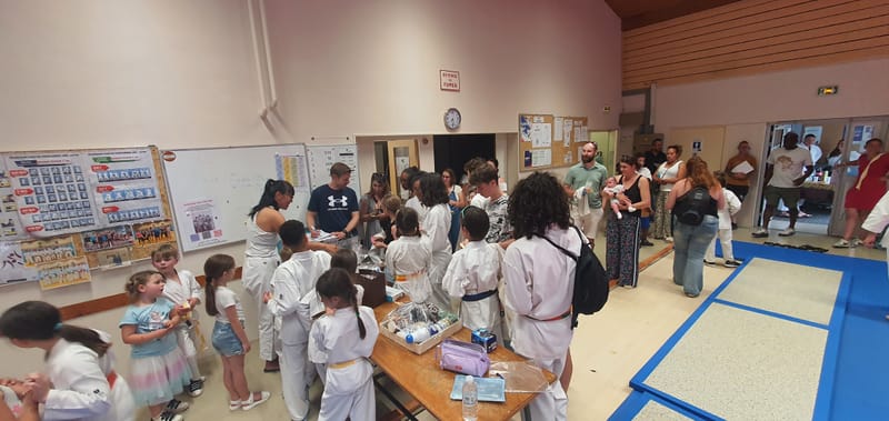 Dernier cours, distribution des diplômes et tirage de la tombola le 15/06/2026