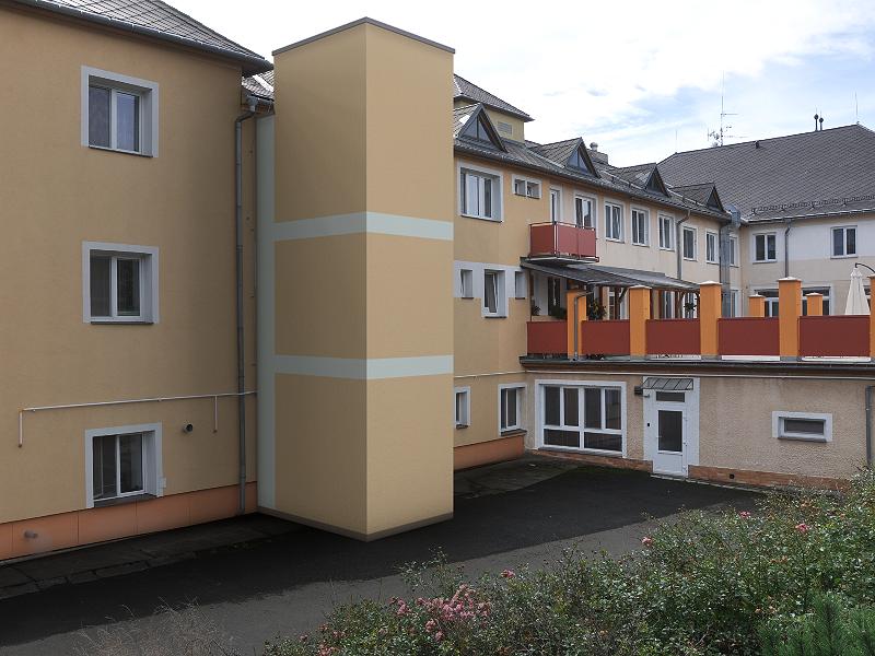 Přístavba výtahu domov důchodců