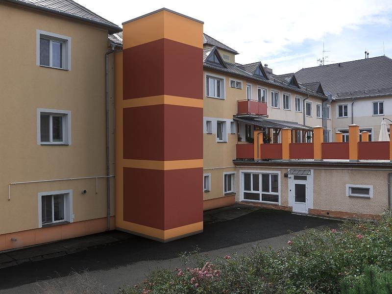 Přístavba výtahu domov důchodců