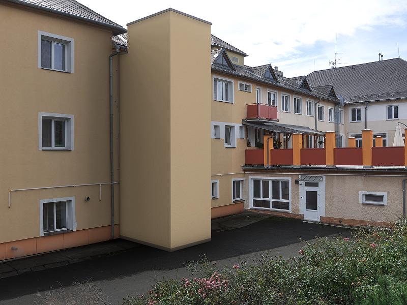 Přístavba výtahu domov důchodců