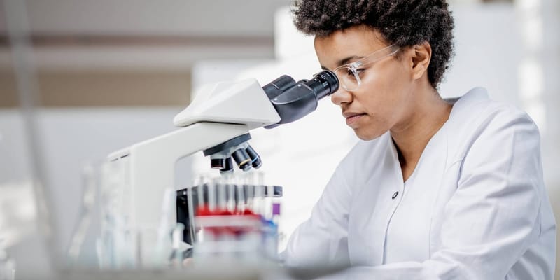 Técnico/a de Análise Laboratorial