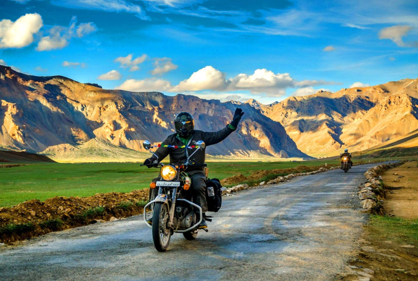 Ladakh Road Adventures: Biking through the Passes