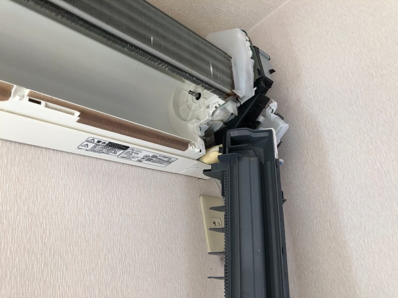 エアコンクリーニング - どんちゃんお掃除サービス