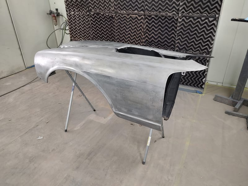 1971 Datsun 240Z In the Booth