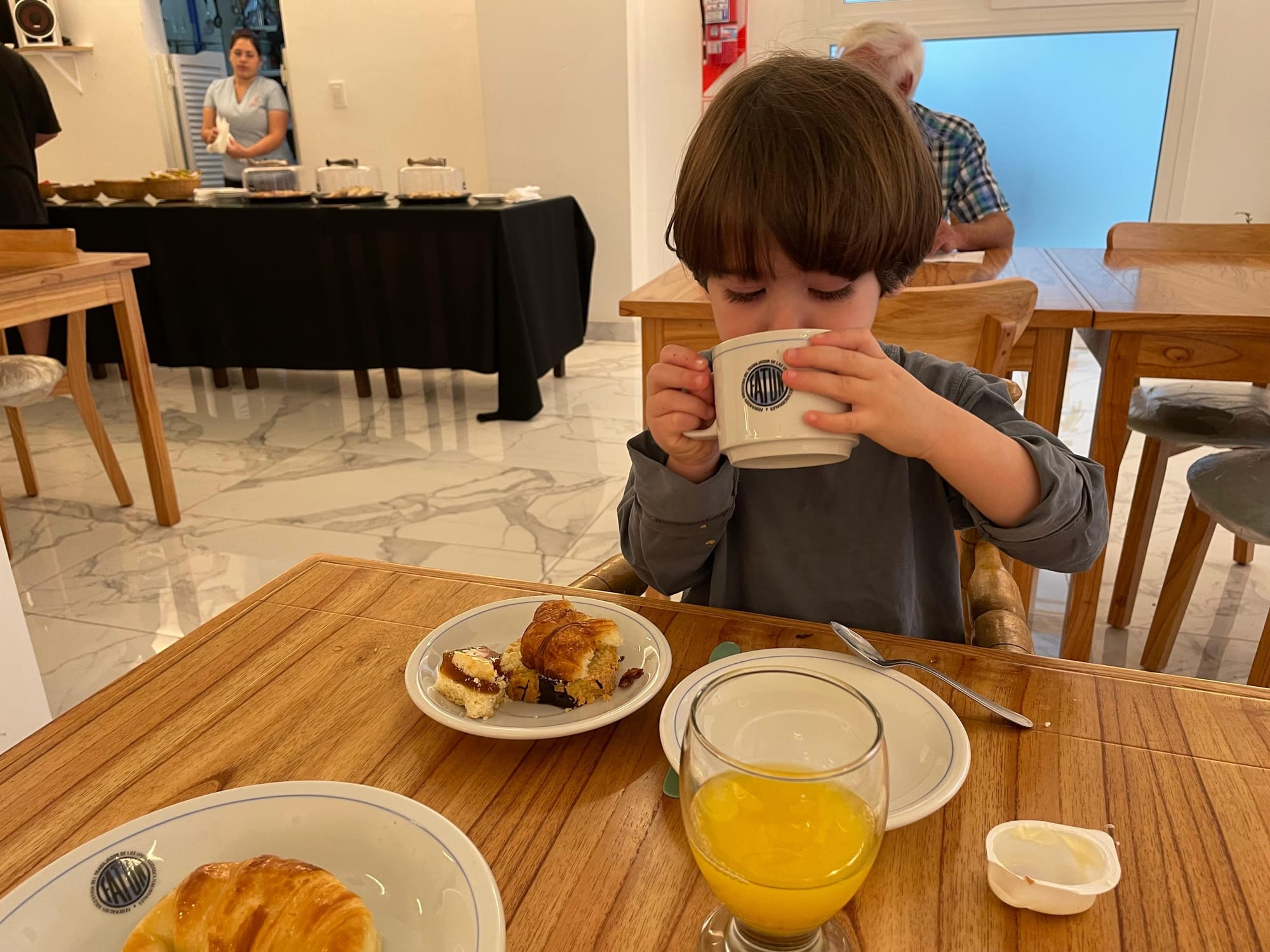 HOTEL 22 DE NOVIEMBRE - MAR DEL PLATA