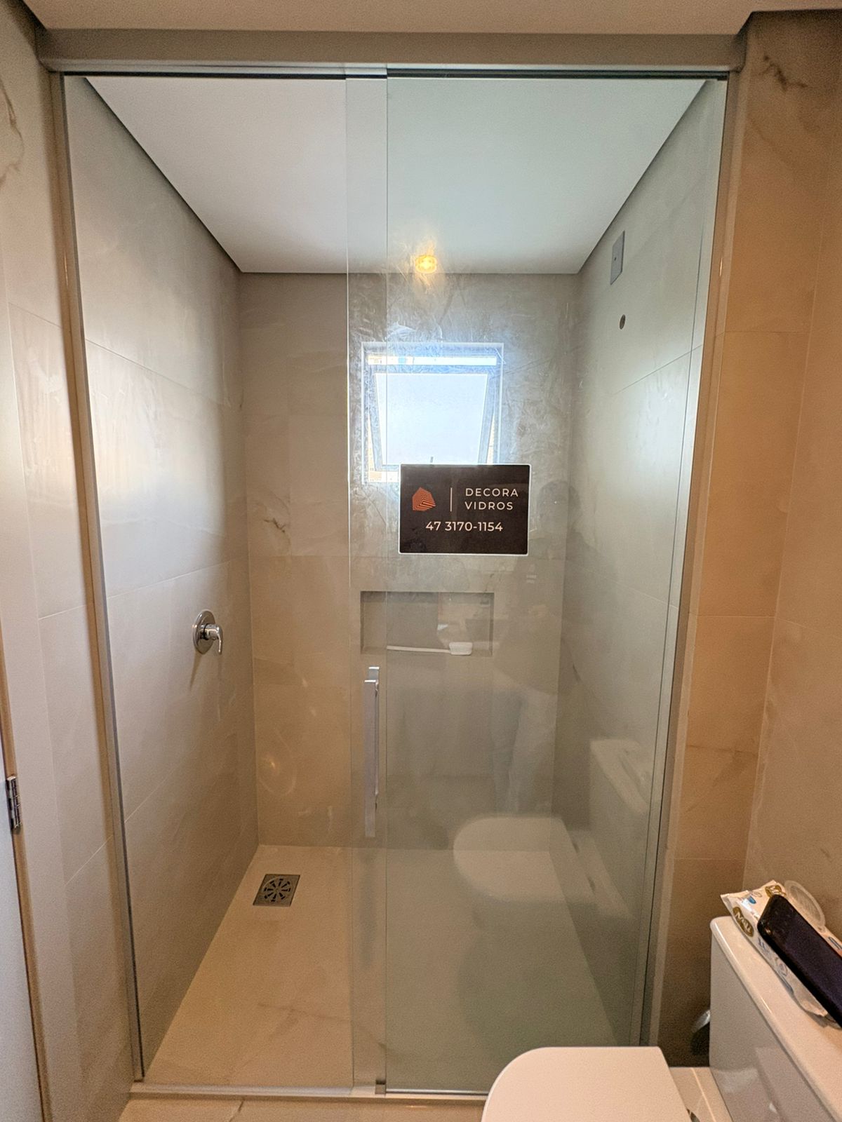 Box de Banheiro até o teto: A solução ideal para o seu banheiro