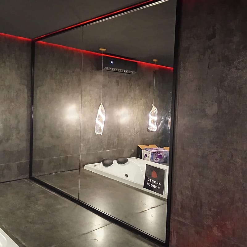 Painéis de Espelhos com Bisotê em Florianópolis 