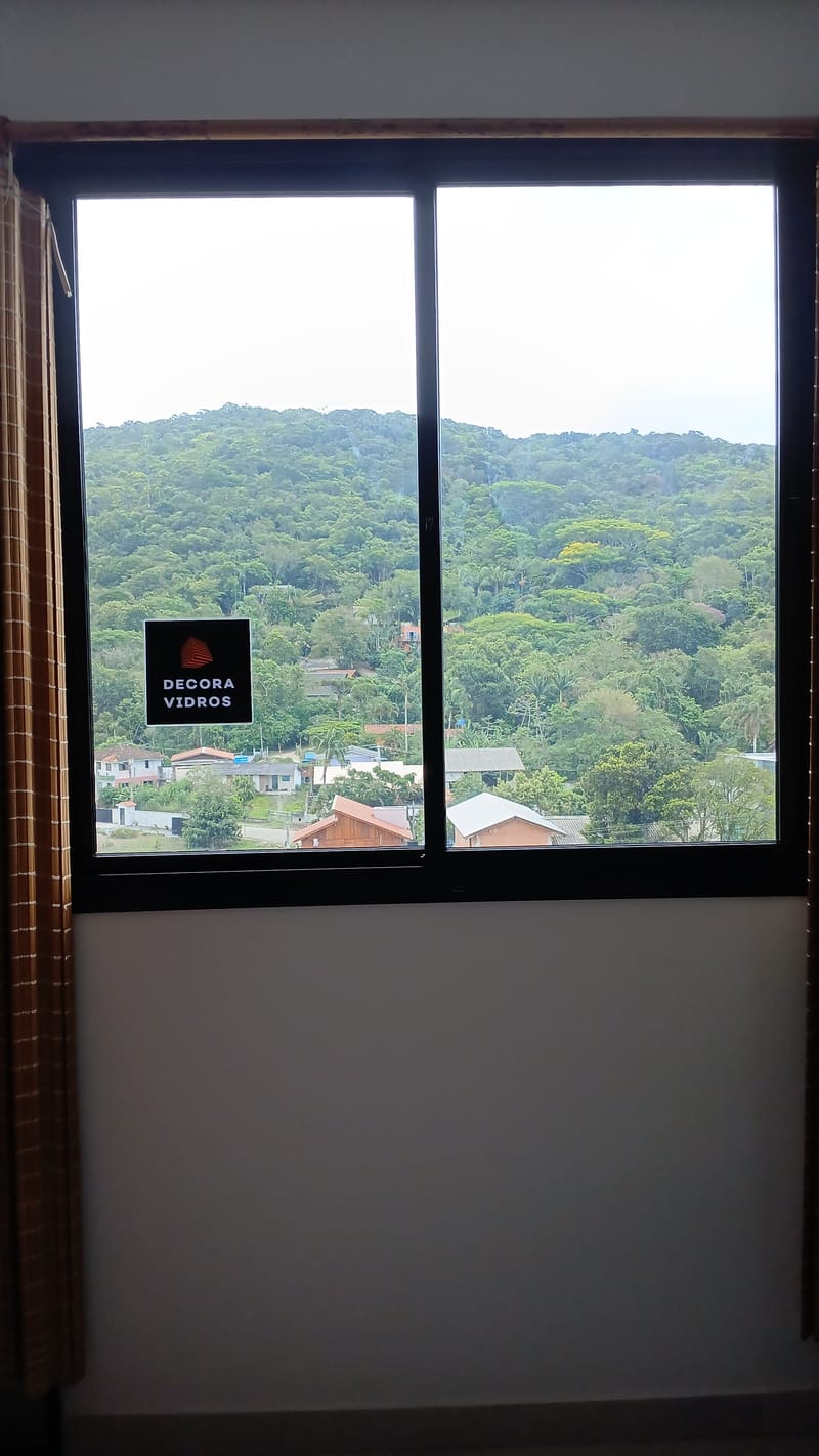 Películas Residenciais em Florianópolis -Decore o seu ambiente e aumente a sua privacidade.