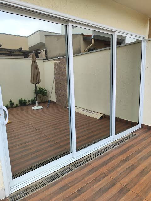 Película Residencial em Florianópolis