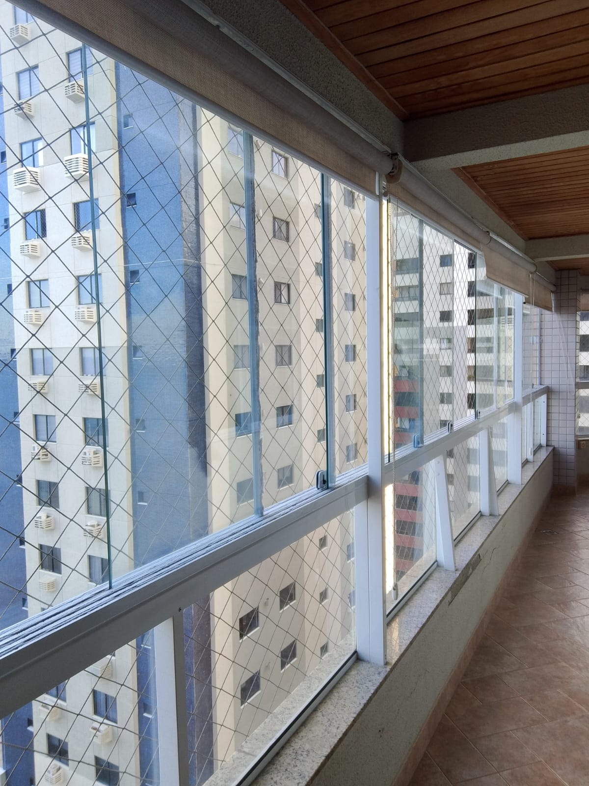 Envidraçamento de sacada sistema stanley