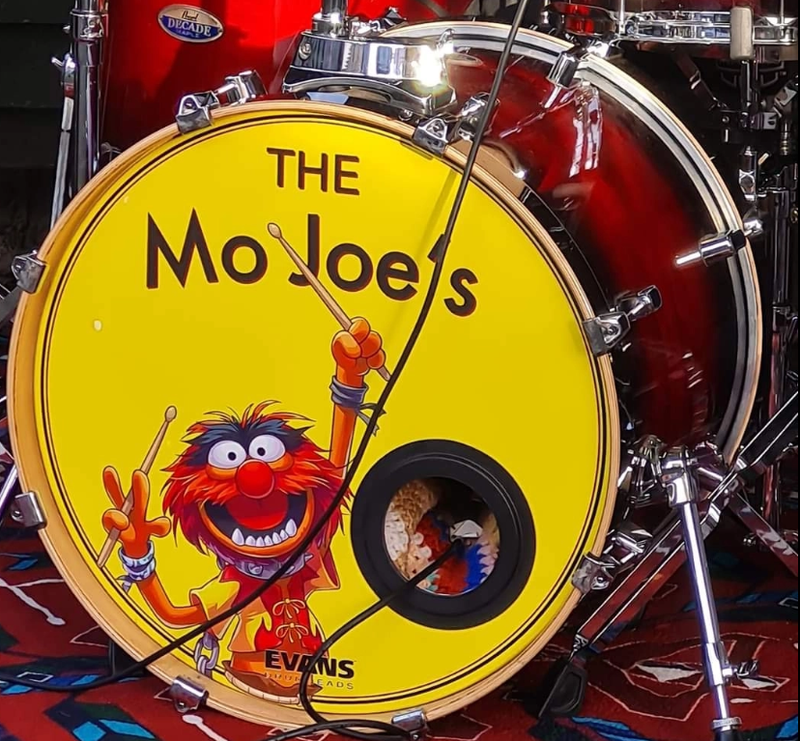 Live Music: The Mojoes