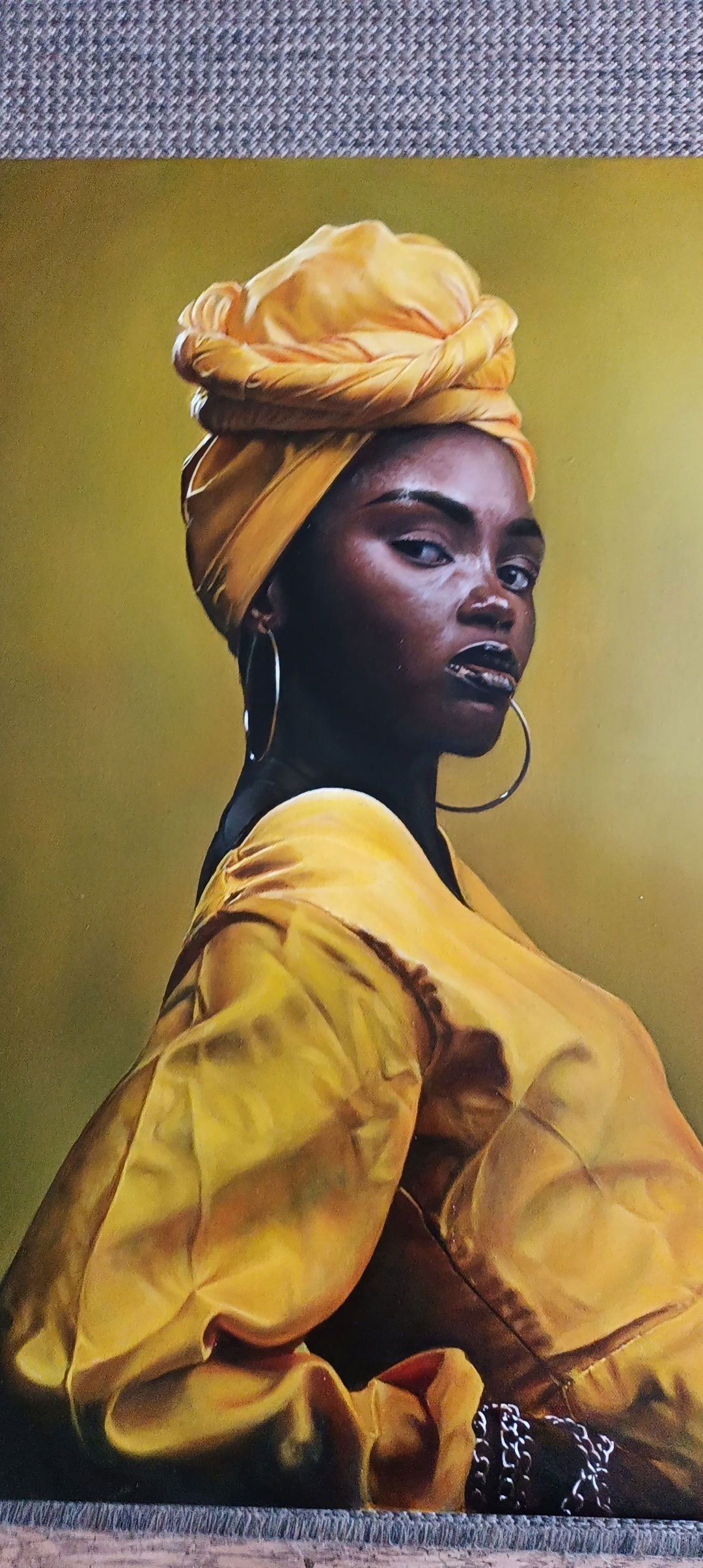 FIGURE IN GOLD