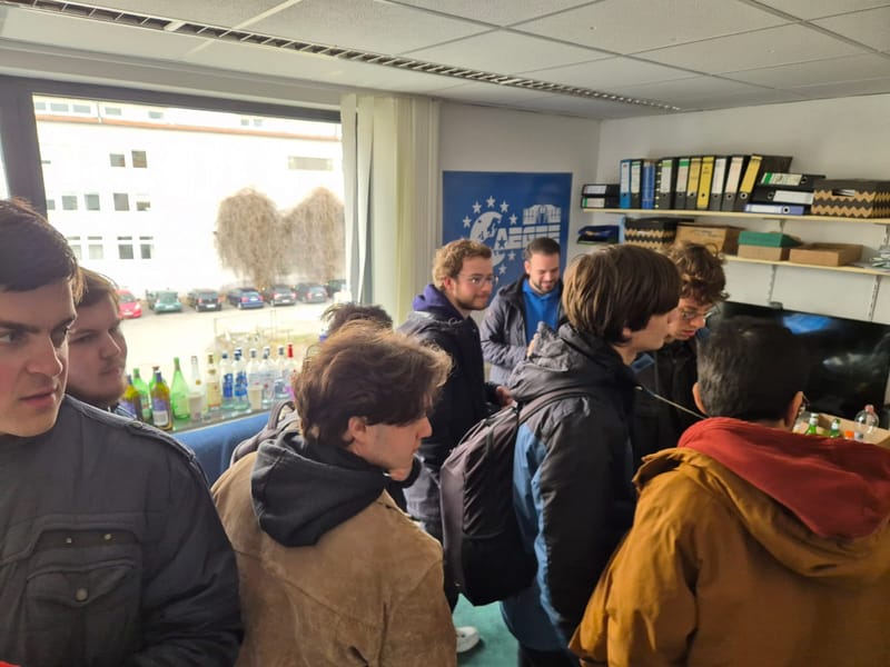 Wöchentliche Treffen