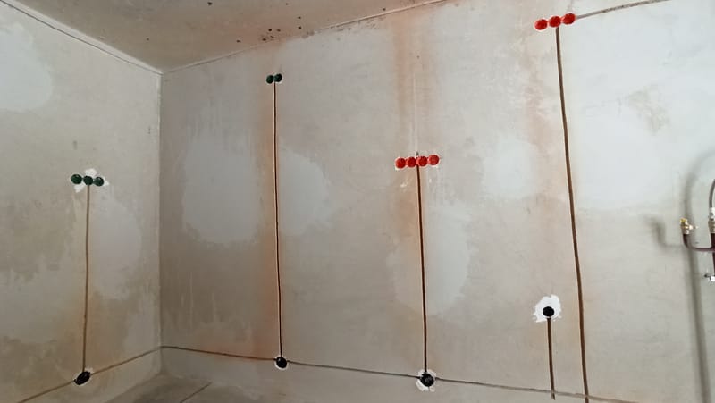 Instalaţii electrice, sisteme de securitate, climatizare