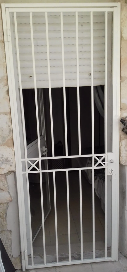 דלתות / שערים