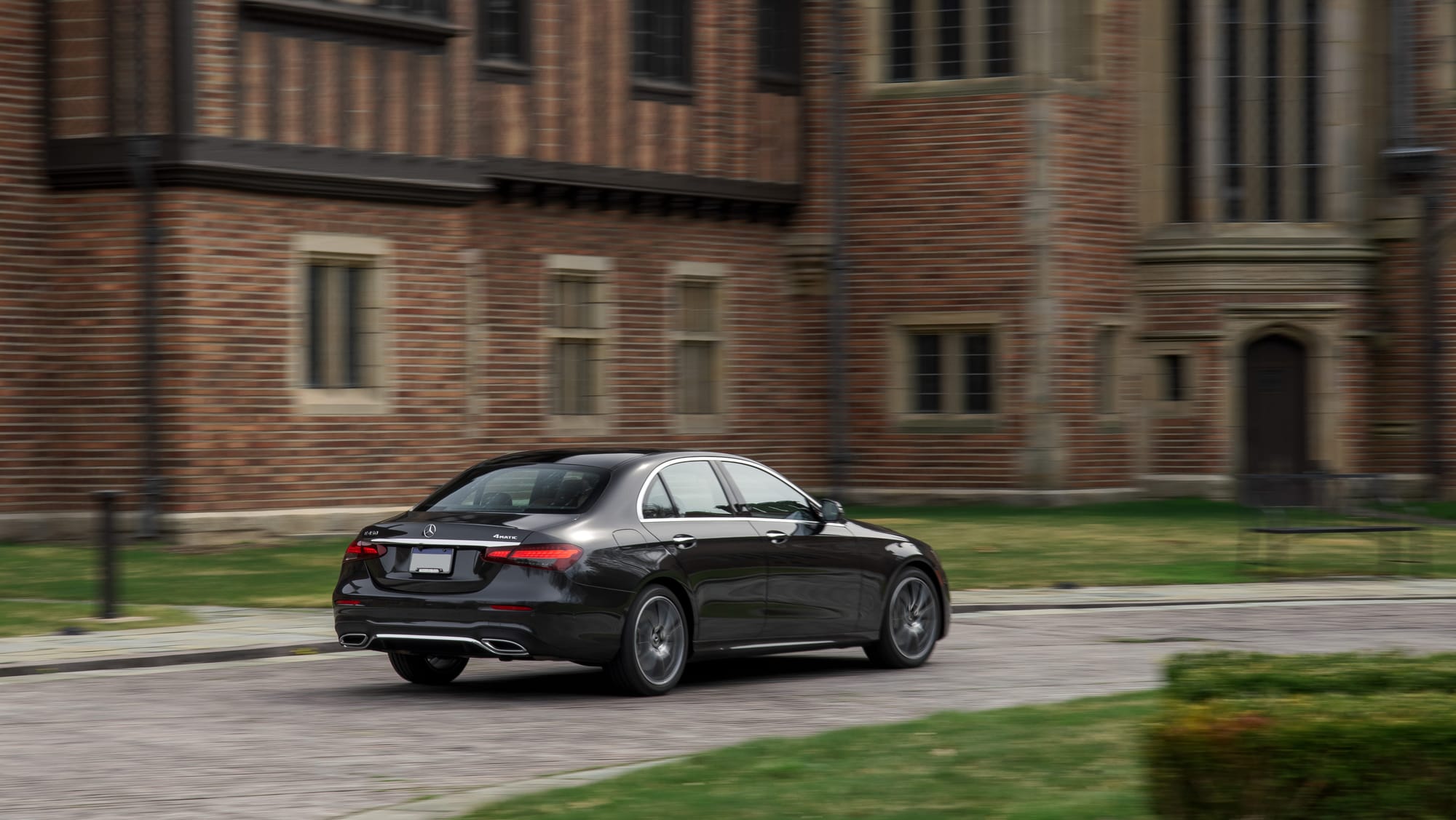 E Class Mercedes-Benz