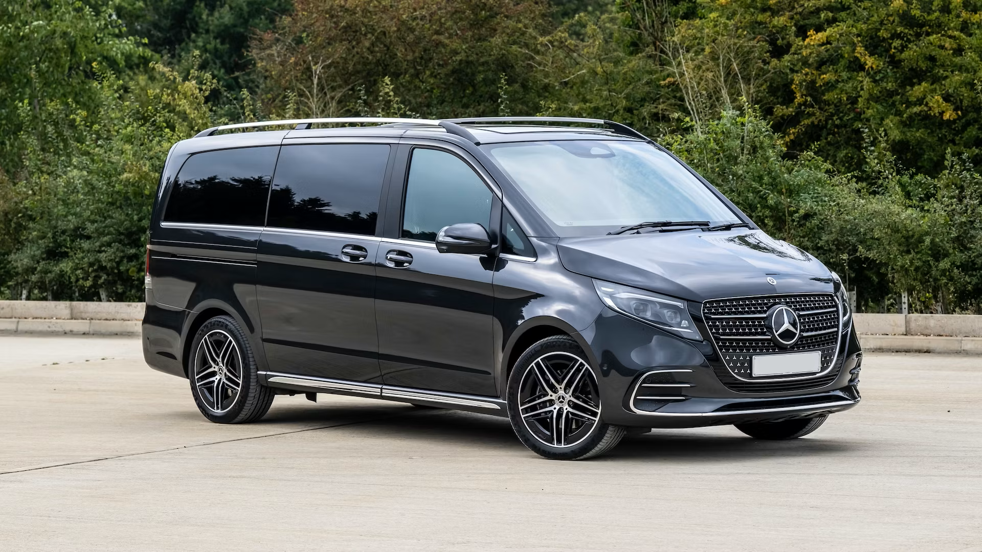 V Class Mercedes-Benz