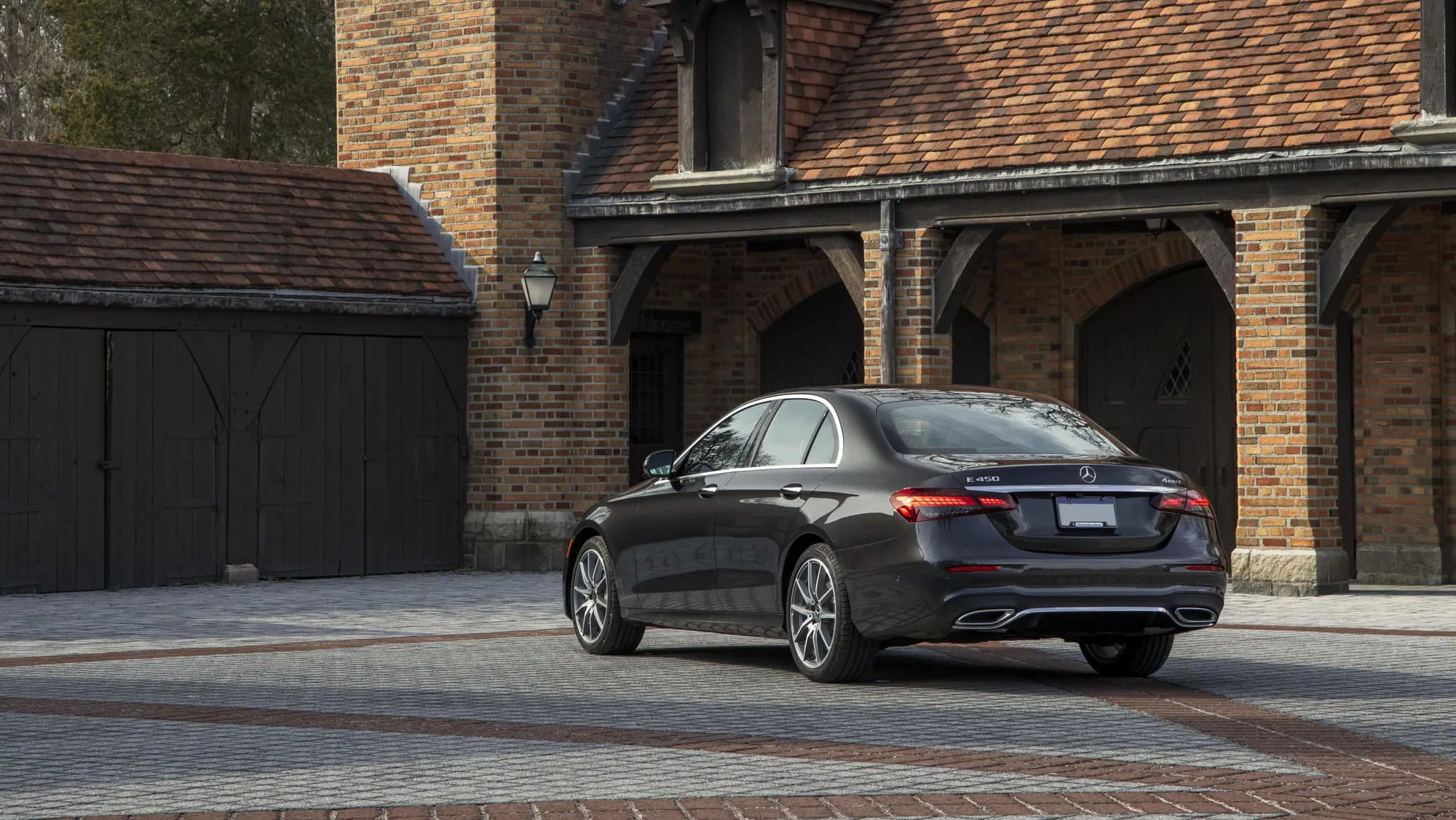 NEW E CLASS MERCEDES BENZ