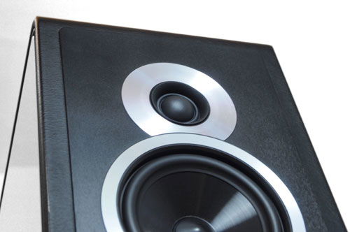 תמונה מקרוב של הרמקול של סונוס פבר Sonus Faber Chameleon T 
