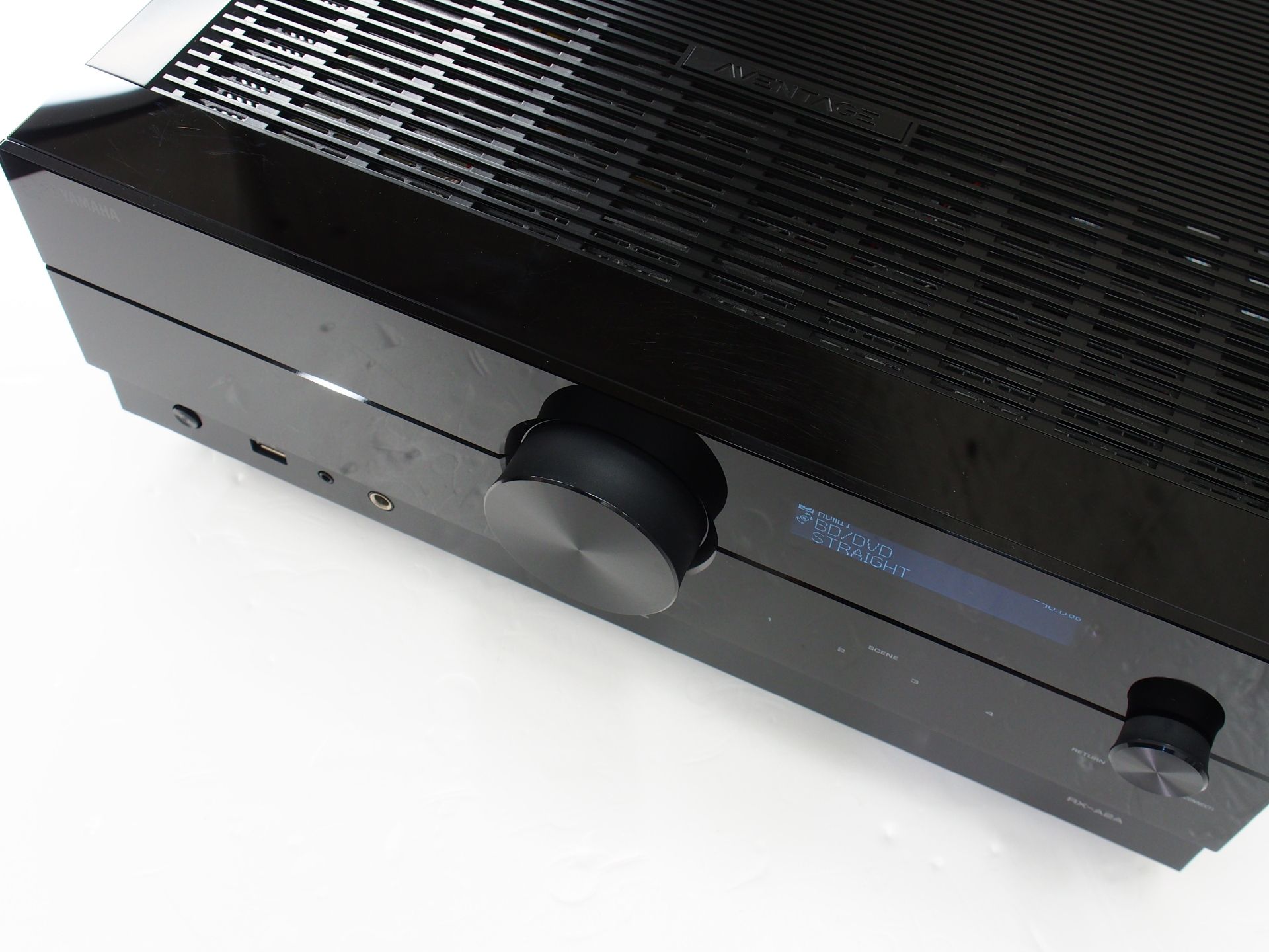 רסיבר ימהה yamaha rxa2 מצולם מלמעלה 