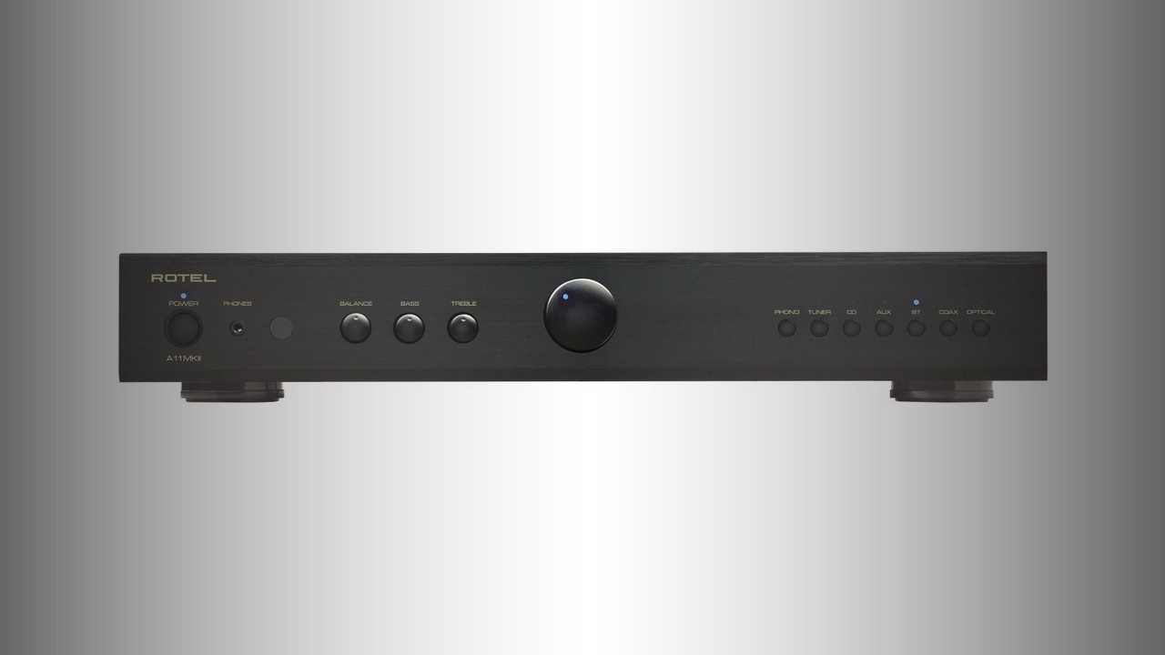 Rotel A11MKII: Ideal integrated amplifier for audiophiles