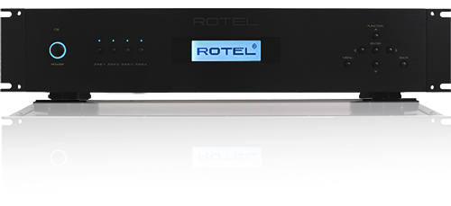 פאנל קדמי של מגבר רב-אזורי +Rotel C8 להרכבה במסד (Rack Mount), הכולל מסך תצוגה דיגיטלי וכפתורי ניווט