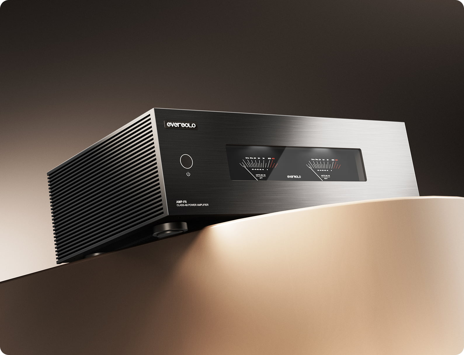 מגבר כוח סטריאו אברסולו Eversolo AMP-F8 בצילום זוויתי חזיתי