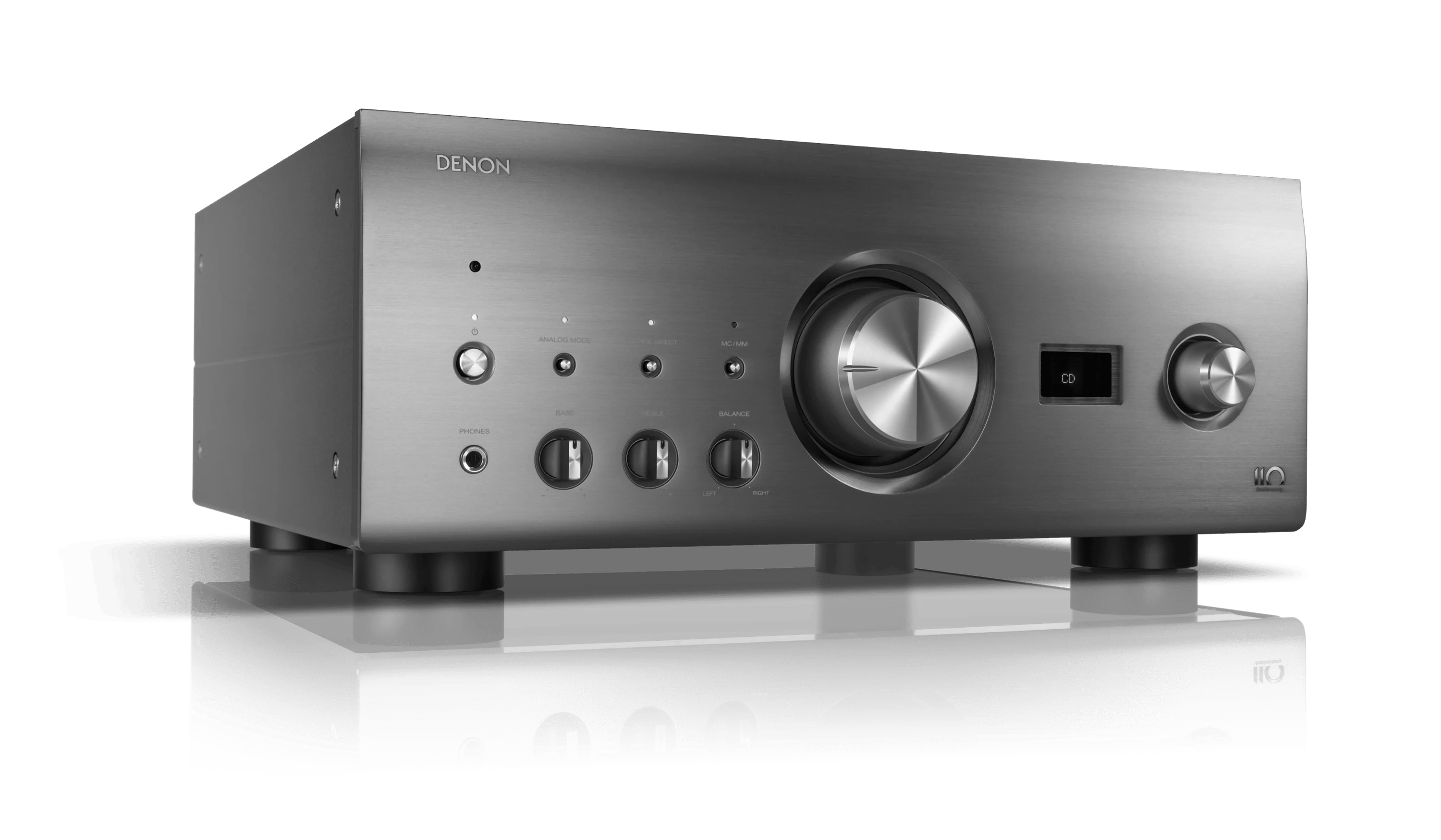 מגבר סטריאו Hi End דנון Denon PMA-A110 בצילום חזיתי