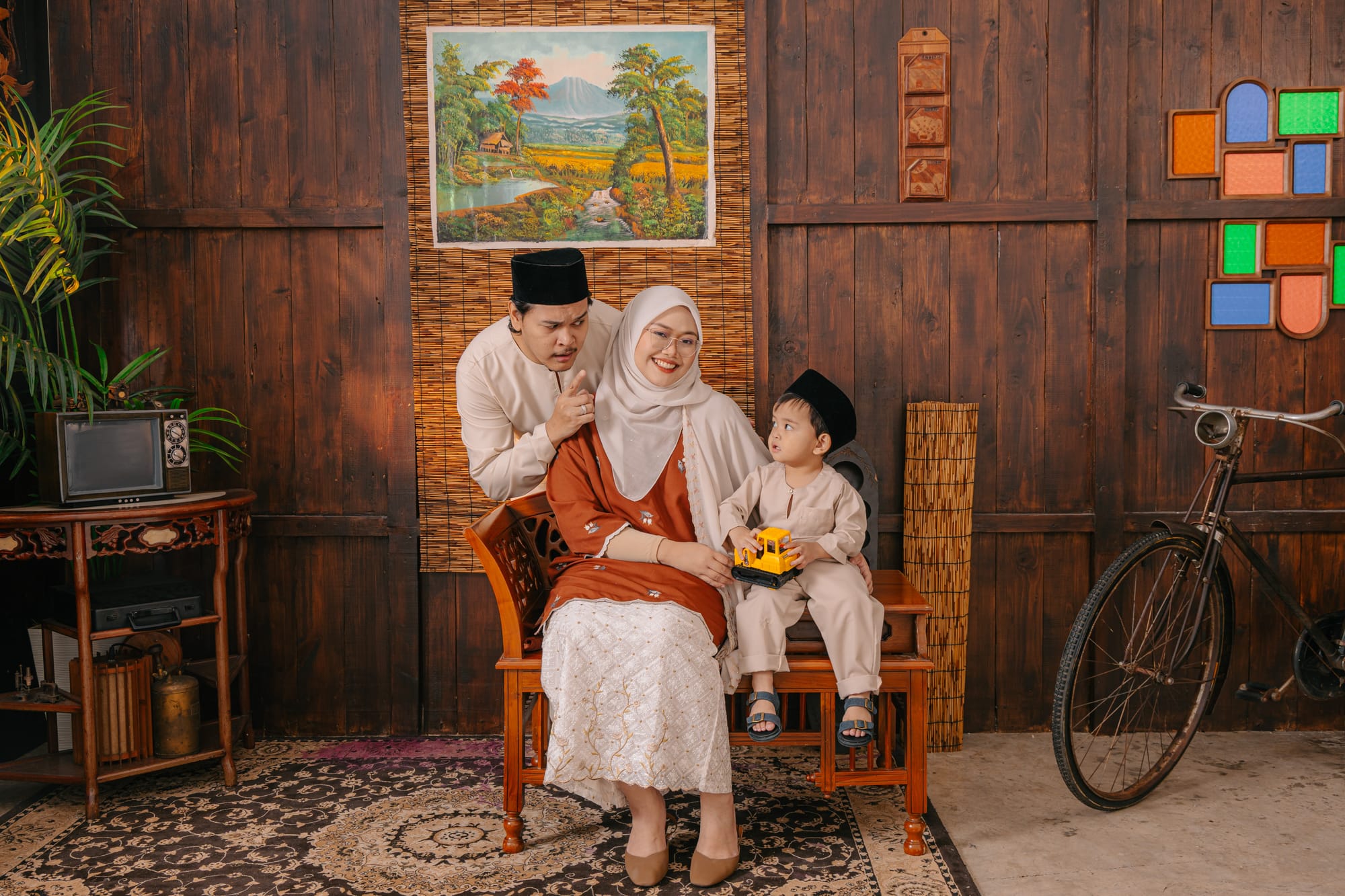 Family Studio 