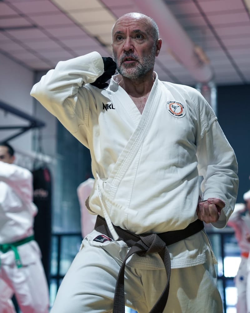 Karate para Mayores de 50 Años: Beneficios Físicos, Mentales y Emocionales