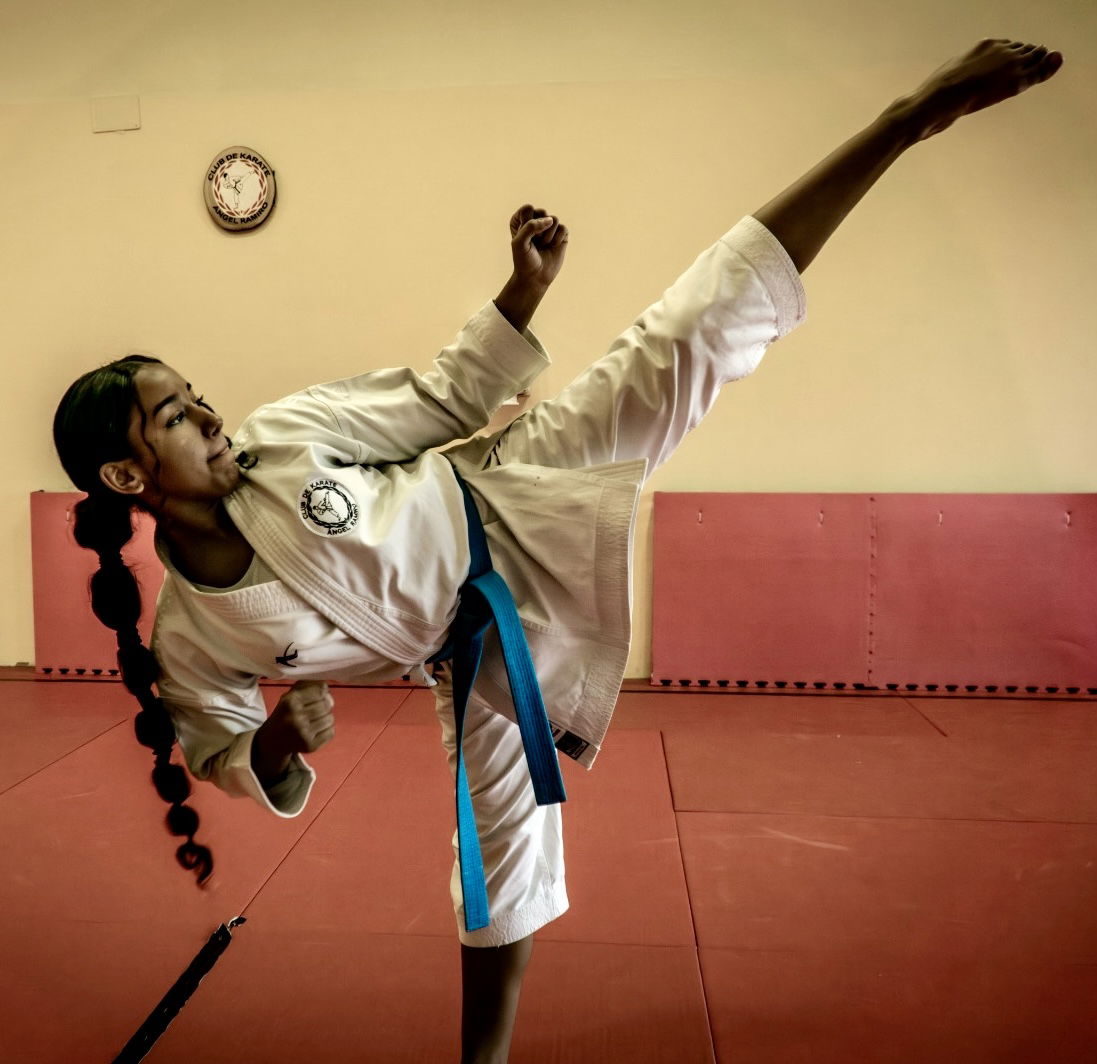 Clases de karate para mujeres en Madrid.