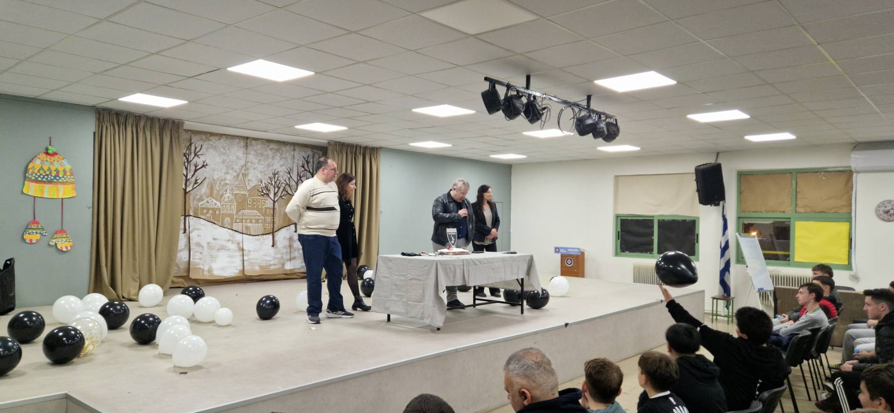 Πραγματοποιήθηκε η κοπή πίτας του σωματείου μας ΑΟ ΚΥΨΕΛΗΣ το σάββατο 24/01/26, με πολλές εκπλήξεις για τους μικρούς αθλητές μας που κέρδισαν τα φλουριά! Ευχαριστούμε τους γονείς και τους αθλητές που βρέθηκαν στην εκδήλωση αυτή! Επίσης ευχαριστούμε  και την κυρία Ζωντήρου Ελένη την Δημοτική σύμβουλο του Δήμου Αθηναίων, Πρόεδρο του ΟΠΑΝΔΑ που έχει συμβάλει τα μέγιστα  και να της ευχηθούμε καλή συνέχεια στον νεο της πόστο πλέον!