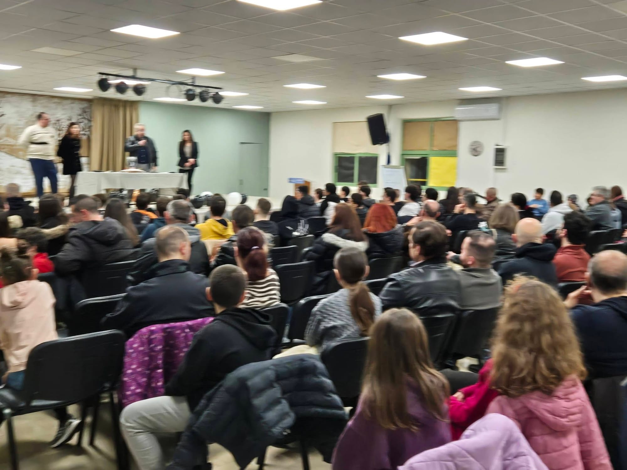 Πραγματοποιήθηκε η κοπή πίτας του σωματείου μας ΑΟ ΚΥΨΕΛΗΣ το σάββατο 24/01/26, με πολλές εκπλήξεις για τους μικρούς αθλητές μας που κέρδισαν τα φλουριά! Ευχαριστούμε τους γονείς και τους αθλητές που βρέθηκαν στην εκδήλωση αυτή! Επίσης ευχαριστούμε  και την κυρία Ζωντήρου Ελένη την Δημοτική σύμβουλο του Δήμου Αθηναίων, Πρόεδρο του ΟΠΑΝΔΑ που έχει συμβάλει τα μέγιστα  και να της ευχηθούμε καλή συνέχεια στον νεο της πόστο πλέον!