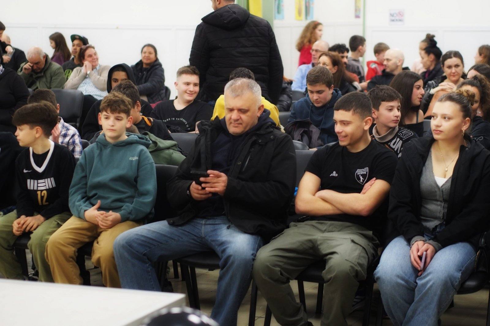 Πραγματοποιήθηκε η κοπή πίτας του σωματείου μας ΑΟ ΚΥΨΕΛΗΣ το σάββατο 24/01/26, με πολλές εκπλήξεις για τους μικρούς αθλητές μας που κέρδισαν τα φλουριά! Ευχαριστούμε τους γονείς και τους αθλητές που βρέθηκαν στην εκδήλωση αυτή! Επίσης ευχαριστούμε  και την κυρία Ζωντήρου Ελένη την Δημοτική σύμβουλο του Δήμου Αθηναίων, Πρόεδρο του ΟΠΑΝΔΑ που έχει συμβάλει τα μέγιστα  και να της ευχηθούμε καλή συνέχεια στον νεο της πόστο πλέον!