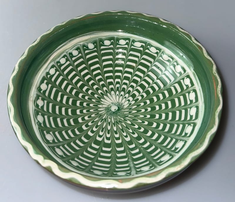 16-19cm glazed bowls 