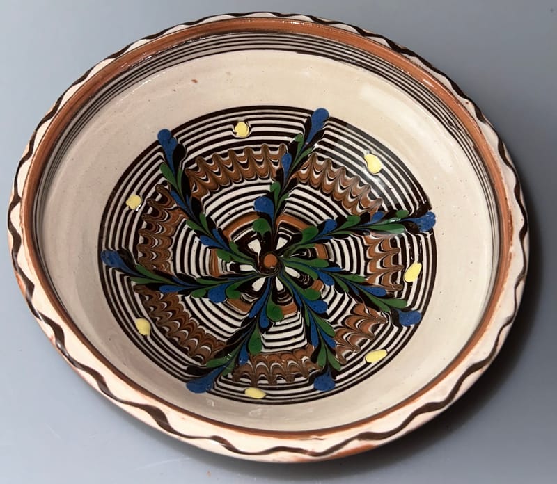 16-19cm glazed bowls 