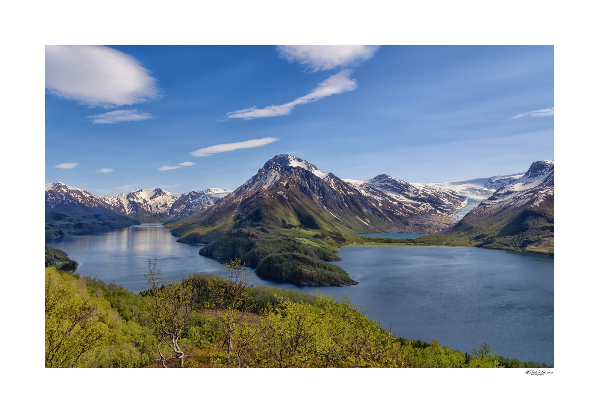 Svartisen og Holandsfjorden