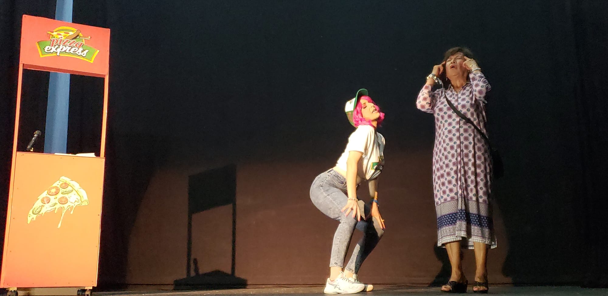 Obra de teatro género comedia