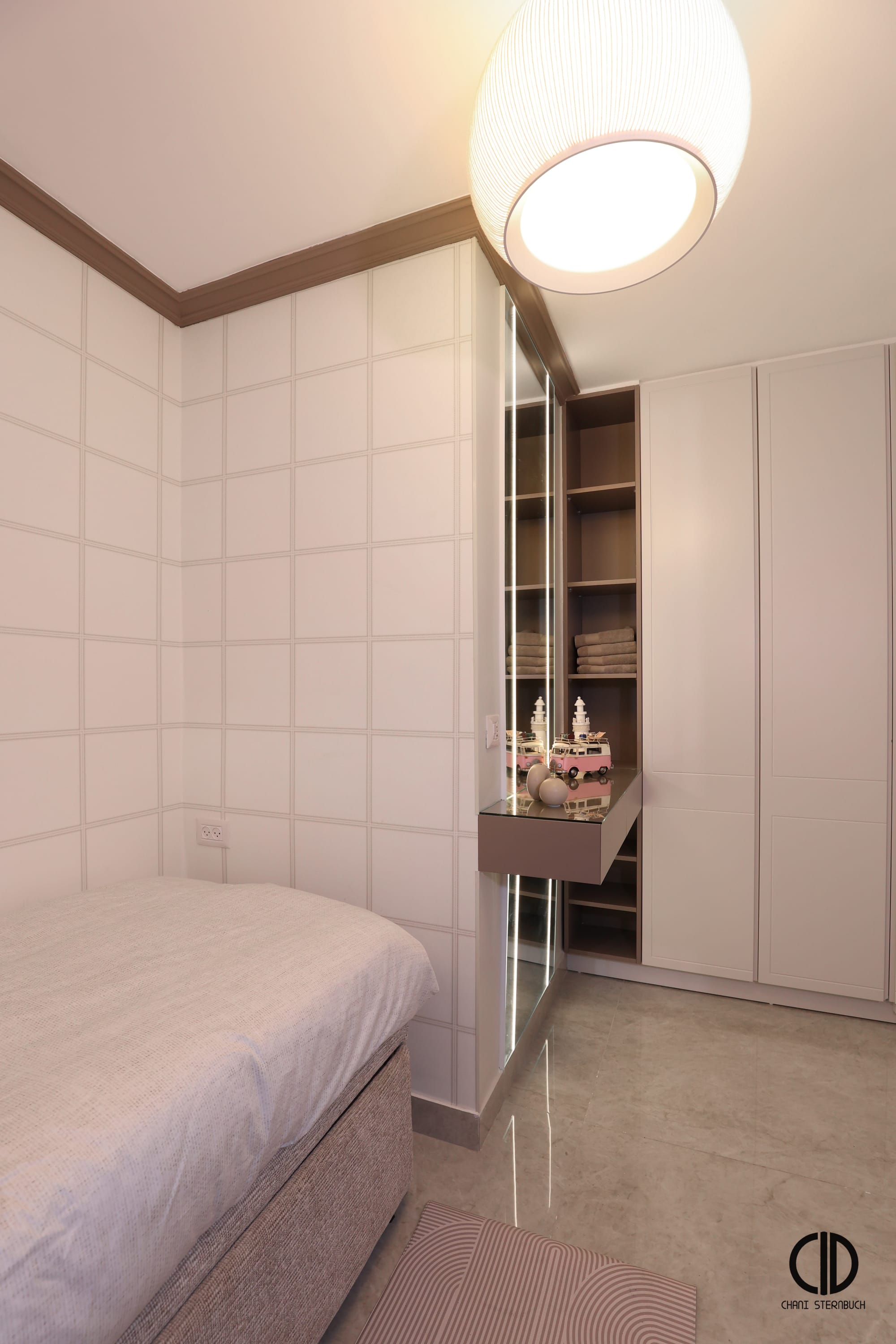 The cozy, inviting vibe of this stunning Airbnb will have guests hitting the repeat button. ‎